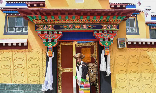Housing conditions improved in Shannan, China's Tibet