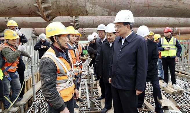 Premier Li stresses enhancing economic vitality during inspection tour