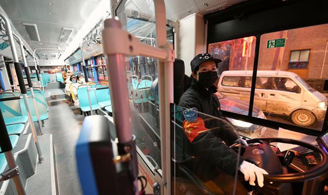 Special transit lines open for medical personnel in Xi'an