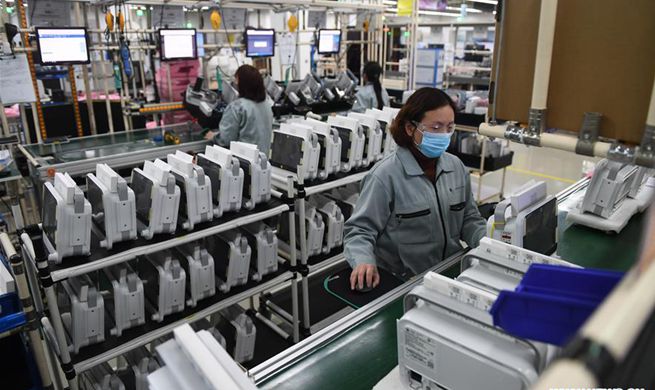 Various measures taken to help companies resume production amid epidemic