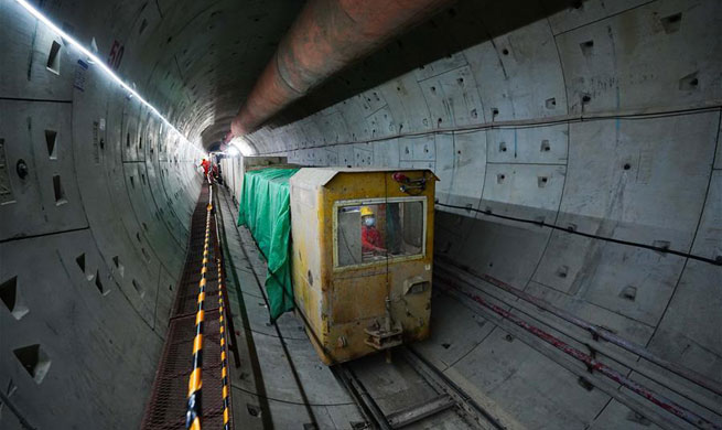 Work resumes with necessary protection measures across China