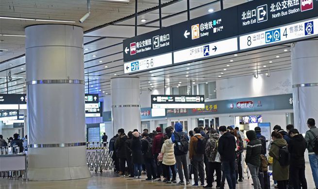 Beijing subways take measures to contain novel coronavirus epidemic