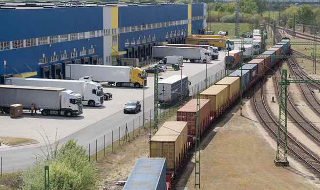 China-Europe freight train with medical supplies arrives in Budapest