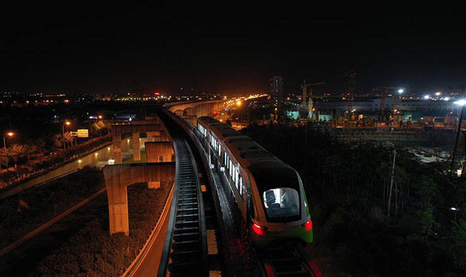 China's new maglev train passes speed test at 160 kph