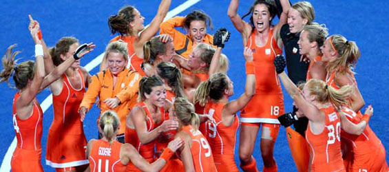 Dutch beat Argentina to defend women's hockey title