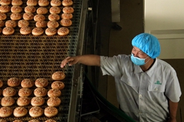 China's food industry logs profit growth in 2020