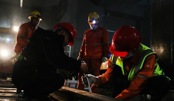 China's industrial profits maintain rapid growth in Q1 as production, sales improve