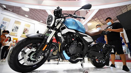 Domestically produced goods displayed at first consumer products expo in Haikou