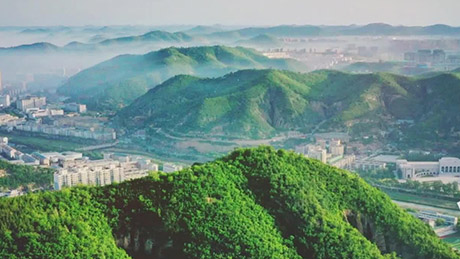 (China Then & Now) Revisiting Yan'an