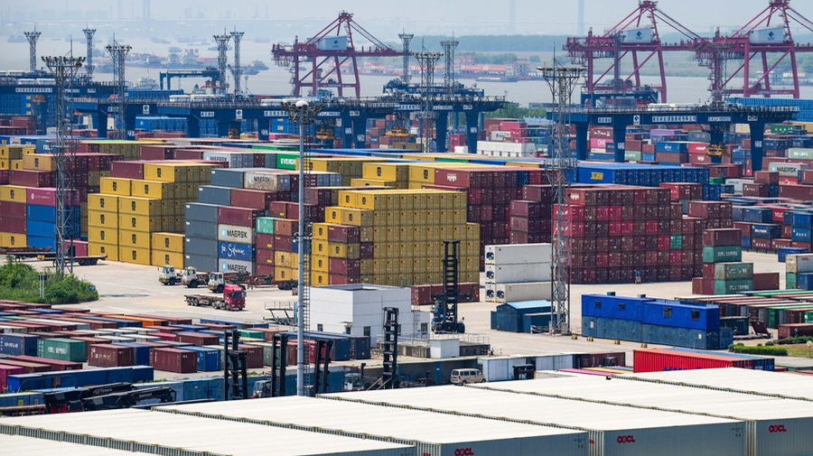 China's growth remains a stabilizer for world economy