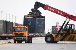 China to further stabilize industrial, supply chains