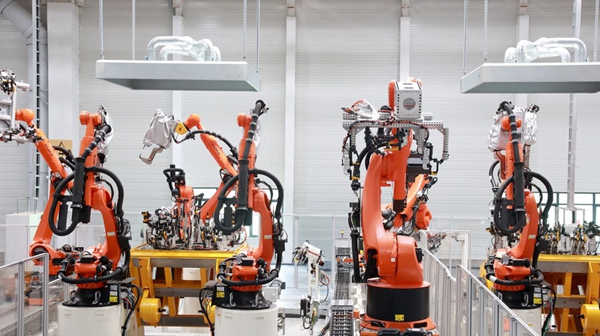 Foreign investors rev up building R&D centers in China