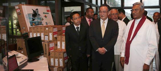 China's top legislator meets with Sri Lankan parliament speaker