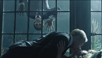 The best movie kisses of 2012