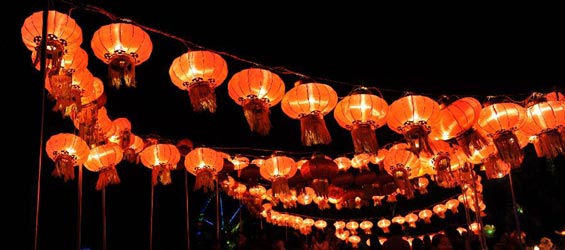 Chinese receive Lantern Festival on Feb. 24