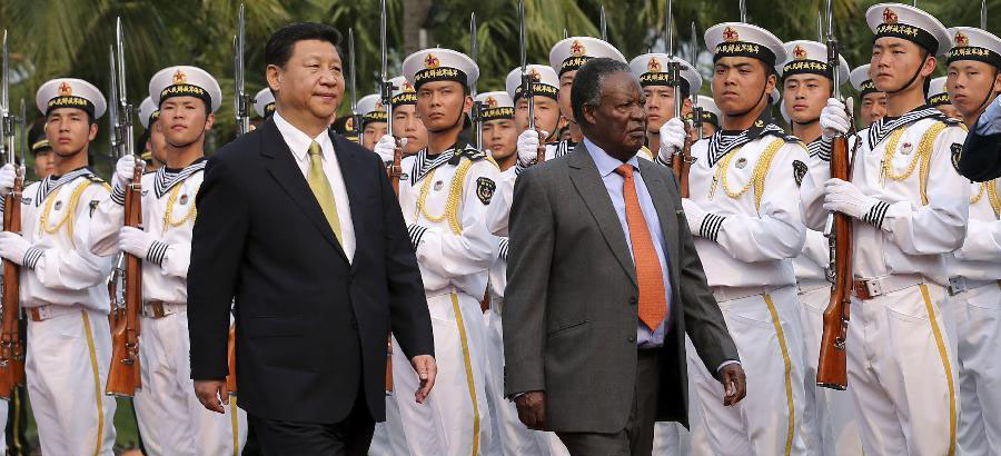 President Xi welcomes visiting Zambian president in Sanya