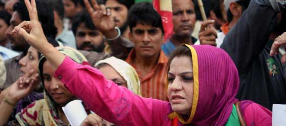 People protest against alleged vote rigging in E Pakistan