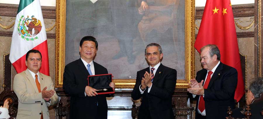 Chinese president awarded key to Mexico City