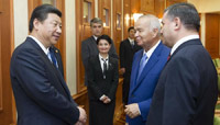 Xi calls for closer China-Uzbekistan parliamentary exchanges