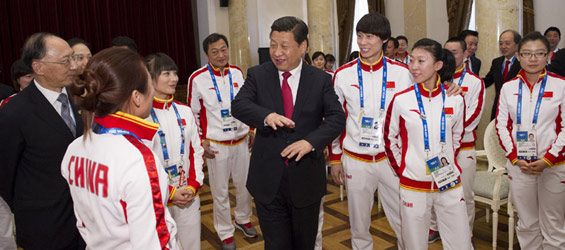 Xi boosts Chinese athletes' morale in Sochi