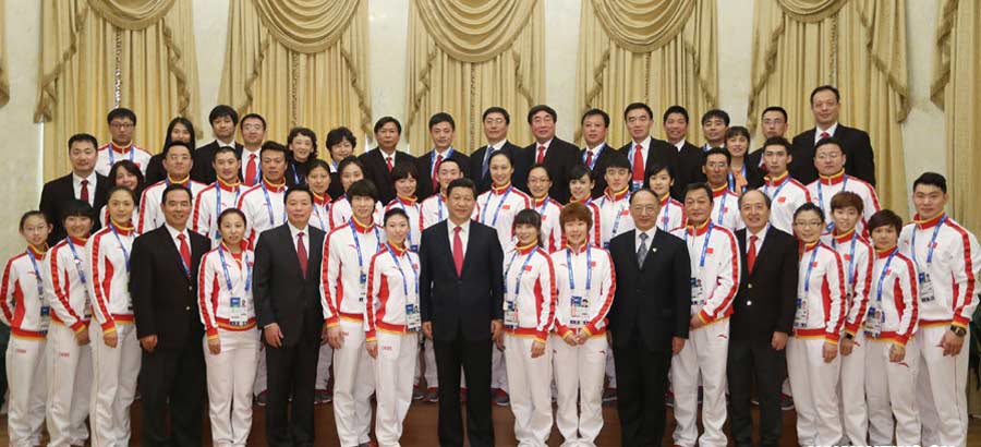Xi boosts Chinese athletes' morale in Sochi
