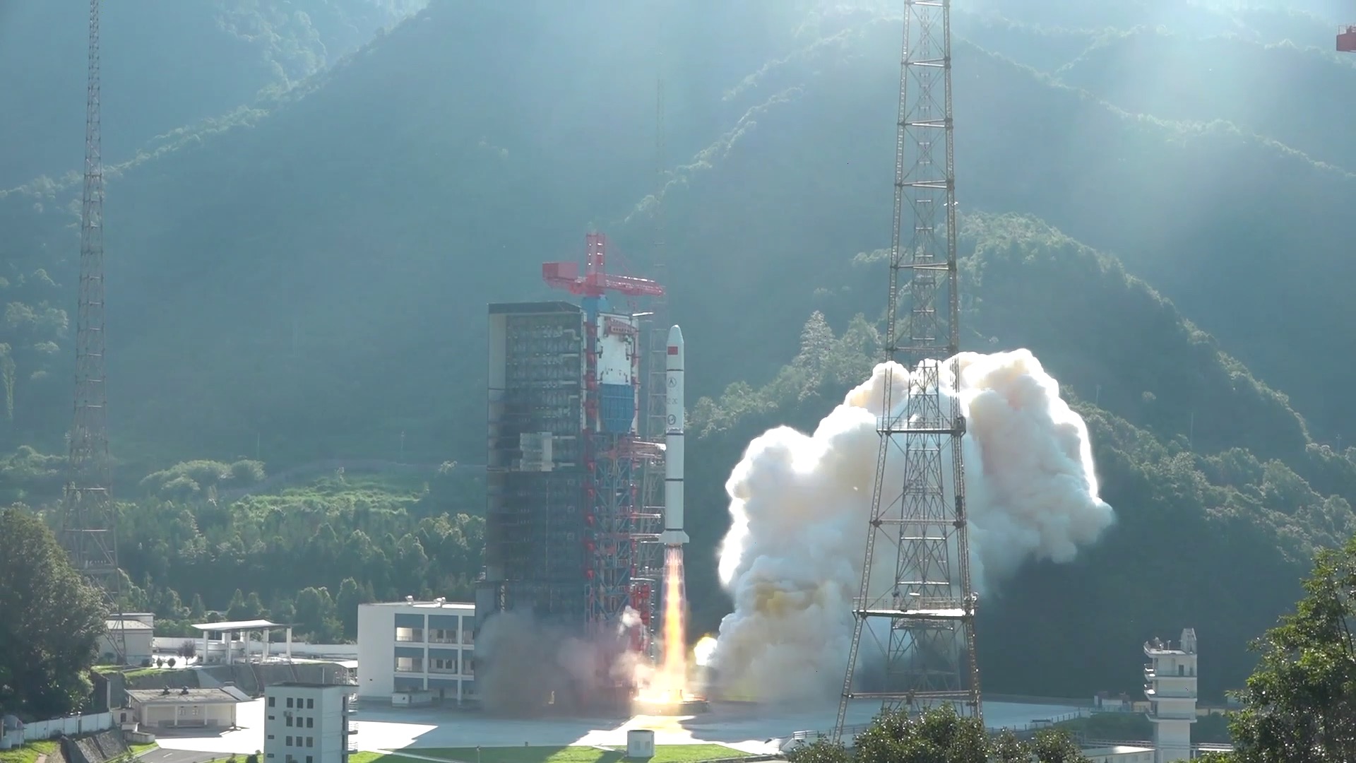 GLOBALink | Remote-sensing satellites launched in SW China's Sichuan