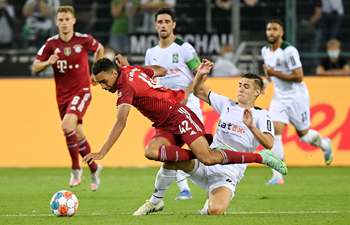 Monchengladbach hold Bayern to 1-1 draw in Bundesliga season opener