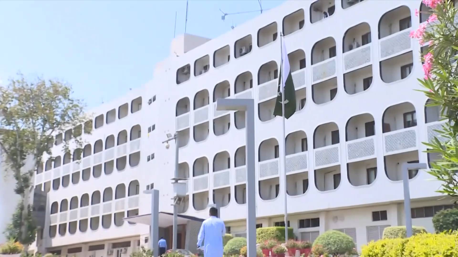 GLOBALink | Pakistan opposes any form of politicization of sports: foreign ministry