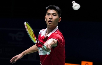 Zhao Junpeng fights to the quarterfinals at Badminton Worlds