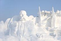 Harbin Ice and Snow Festival opens