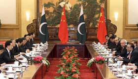 President Hu meets leaders of Pakistan, Mongolia