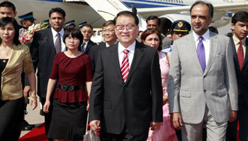 Senior Chinese leader arrives in Pakistan for official visit