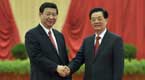Hu Jintao, Xi Jinping meet delegates to 18th CPC National Congress