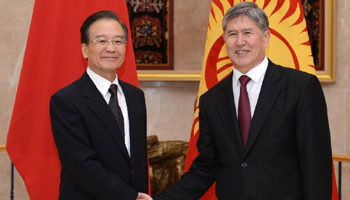 Chinese Premier meets Kyrgyz President in Bishkek