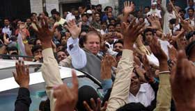 Former Pakistani PM poised to win in general election