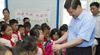 Xi Jinping visits quake-hit Lushan