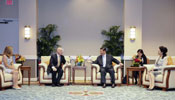 Chinese president meets with governor of California in U.S.