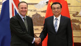 Li Keqiang meets New Zealand's Prime Minister in Beijing