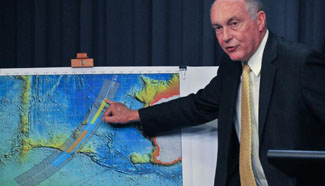 Australia announces new search area for MH370