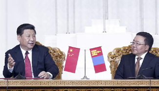 Chinese president, Mongolian counterpart meet with journalists after talks
