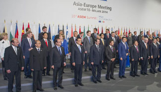 Premier Li meets world leaders during Asia-Europe Meeting