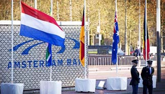 Dutch commemorate victims of MH17 disaster in Amsterdam