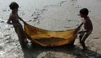 In pics: Children in Pakistan's Lahore