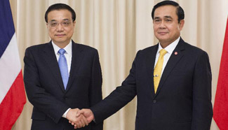 Premier Li meets with Thai counterpart in Bangkok