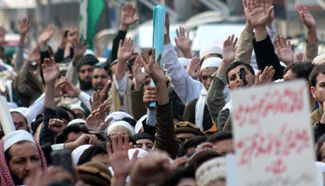 Protest held in Pakistan over Charlie Hebdo's cartoons