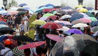 China sees record number of tourists during Golden Week