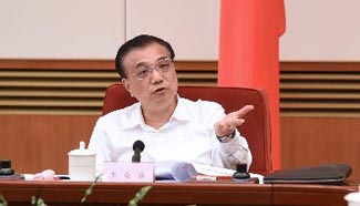 Premier urges deeper reforms, new engines