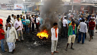 Nepalese Madhesi people protest against Nepal-India highway block