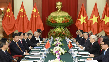 Chinese president holds talks with CPV general secretary in Hanoi