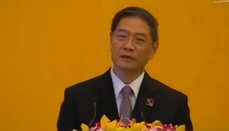Video: Zhang Zhijun briefs press on meeting achievements